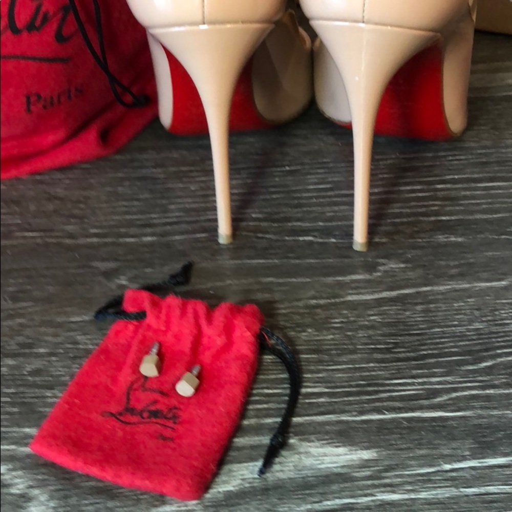 Christian Louboutin Pigalle Follies Nude - Picture 6 of 8